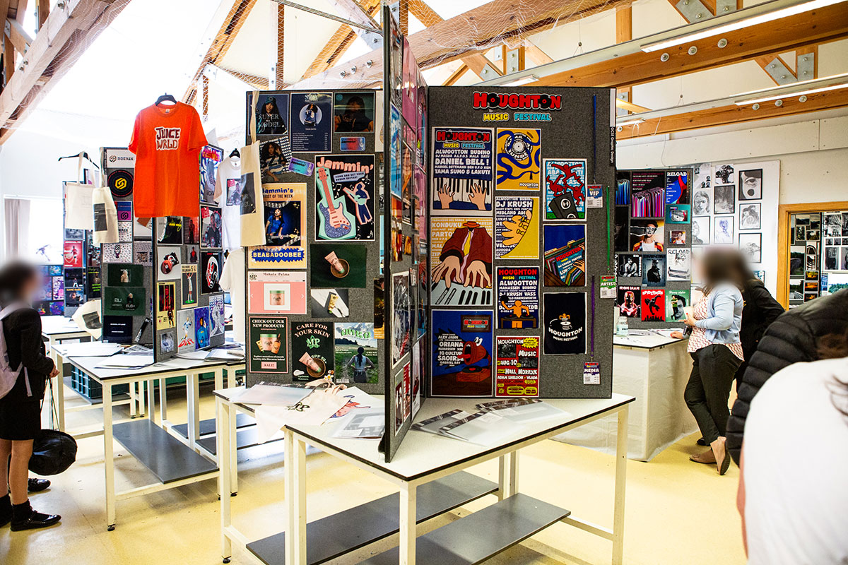 Exhibition25_09