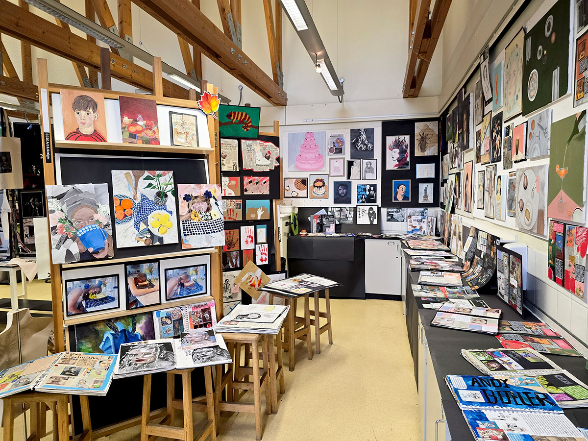 Exhibition25_19